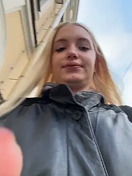 Milkyy wway online show from 10/30/25, 06:55