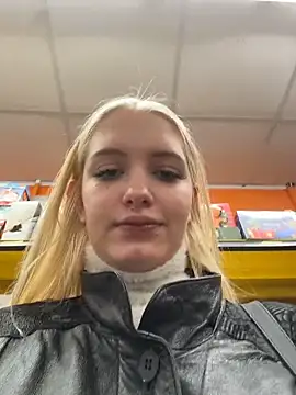 Milkyy wway online show from 11/30/25, 06:25