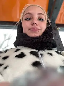 Milkyy wway online show from 03/14/25, 09:03