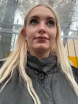 Milkyy wway online show from 10/25/25, 06:12