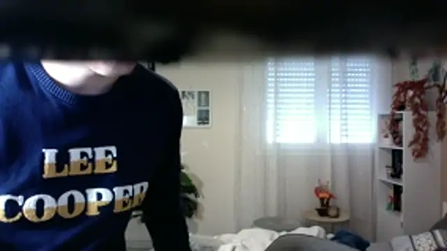 Snapshot of enzolb chatting on 11/05/25, 08:39 enzolb online show from 11/05/25, 08:39