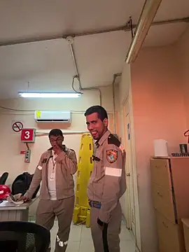 EnriquePersian197 online show from 02/21/26, 12:12