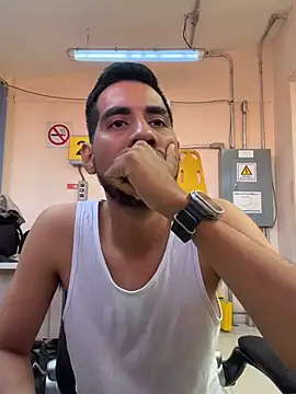 EnriquePersian197 online show from 04/02/26, 10:16