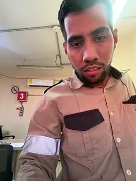 EnriquePersian197 online show from 02/20/26, 12:18