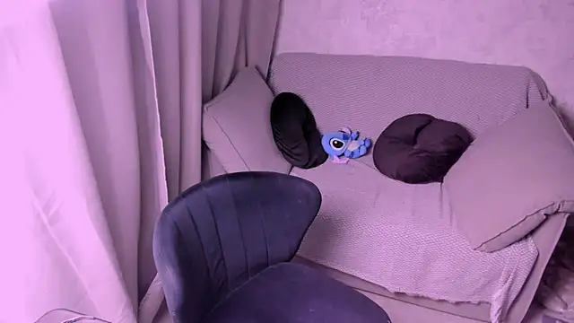 Snapshot of kirraa_ chatting on 02/23/25, 07:49 kirraa online show from 02/23/25, 07:49