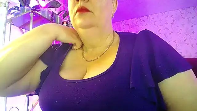 Snapshot of _Sweet_Woman chatting on 06/18/26, 05:06 Sweet Woman online show from 06/18/26, 05:06