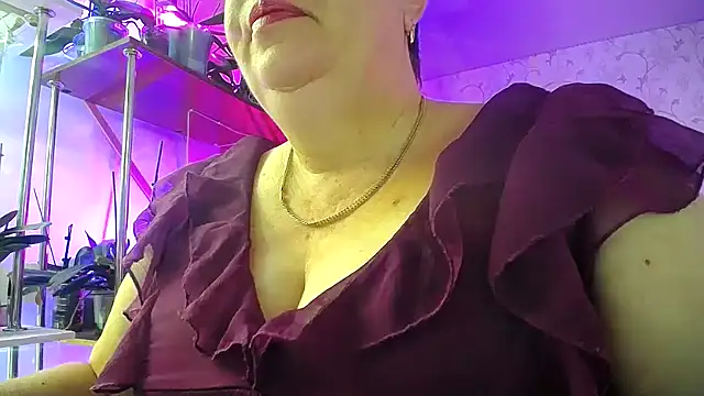  Sweet Woman online show from 09/28/25, 05:25