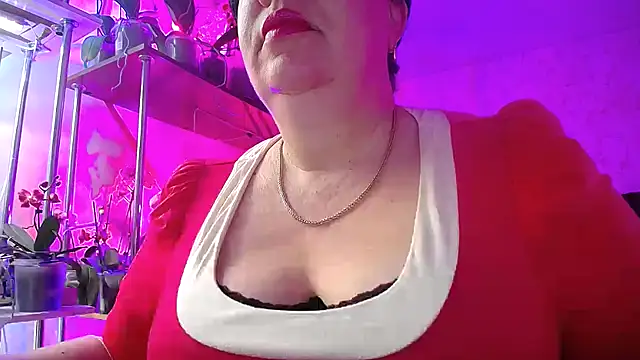  Sweet Woman online show from 03/06/25, 04:19