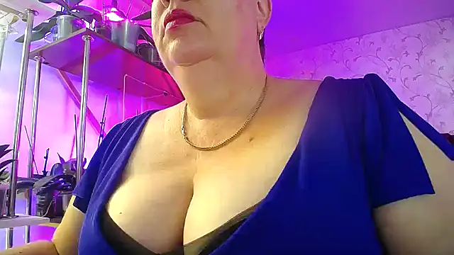  Sweet Woman online show from 09/21/25, 05:01