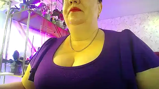  Sweet Woman online show from 04/25/26, 06:05