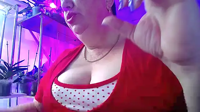  Sweet Woman online show from 11/05/25, 04:59