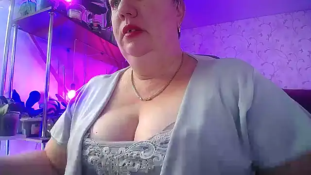 Snapshot of _Sweet_Woman chatting on 07/15/26, 11:50 Sweet Woman online show from 07/15/26, 11:50