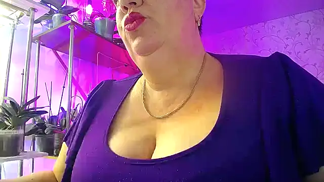  Sweet Woman online show from 10/24/25, 01:10