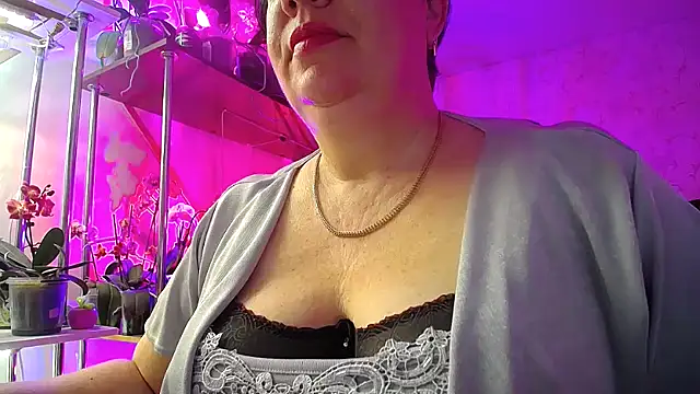  Sweet Woman online show from 03/11/25, 04:30