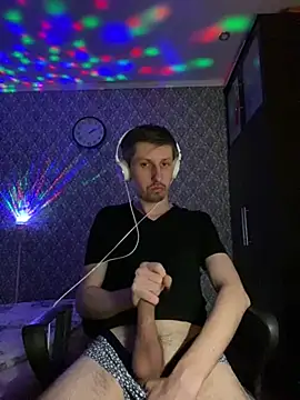 Aki-Laky online show from 02/24/25, 07:30