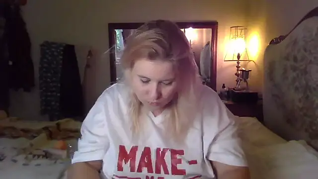 JosieAndYou online show from 10/04/25, 02:40