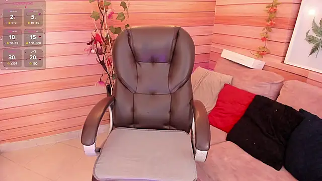 Snapshot of marien_thomson_ chatting on 03/21/25, 03:22 marien thomson online show from 03/21/25, 03:22