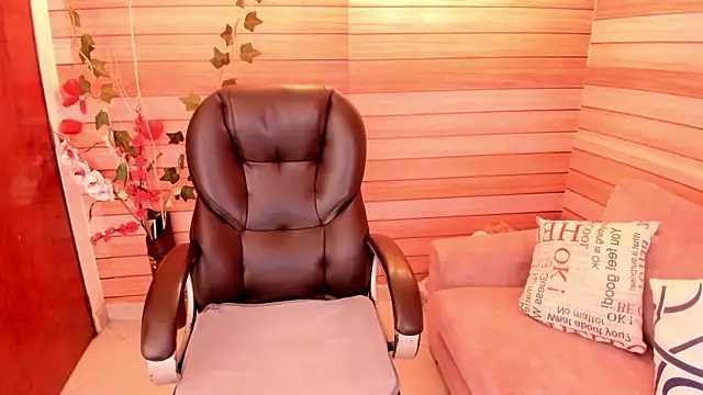 Snapshot of marien_thomson_ chatting on 10/26/25, 09:26 marien thomson online show from 10/26/25, 09:26