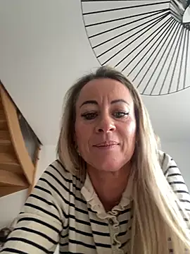 Ana keller off online show from 03/10/26, 01:04