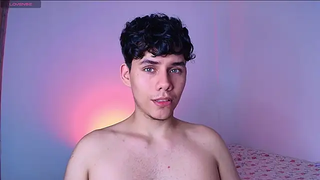 Snapshot of Naytoon__lex chatting on 11/26/25, 09:31 Naytoon lex online show from 11/26/25, 09:31