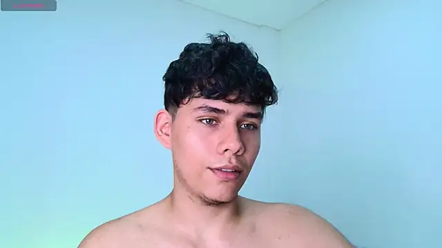 Snapshot of Naytoon__lex chatting on 11/12/25, 12:53 Naytoon lex online show from 11/12/25, 12:53