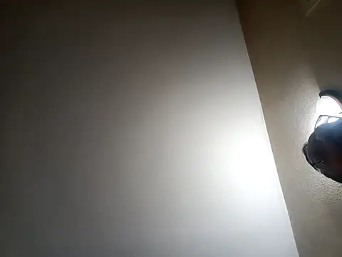 Snapshot of Porco81cazzo chatting on 11/23/25, 12:15 Porco81cazzo online show from 11/23/25, 12:15