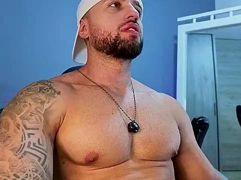 OwenMaximus814 online show from 04/13/26, 05:50