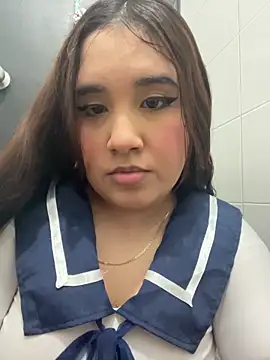 melyescobar online show from 12/15/25, 03:34