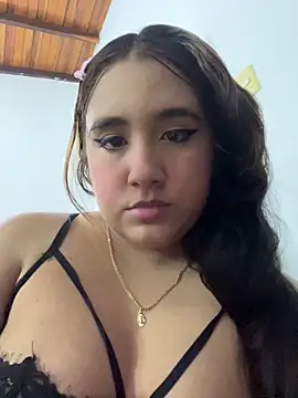 melyescobar online show from 09/23/25, 03:24