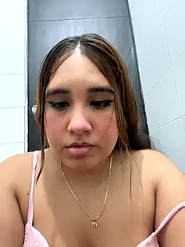melyescobar online show from 10/14/25, 03:29