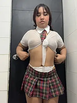 Snapshot of melyescobar chatting on 03/20/26, 03:29 melyescobar online show from 03/20/26, 03:29