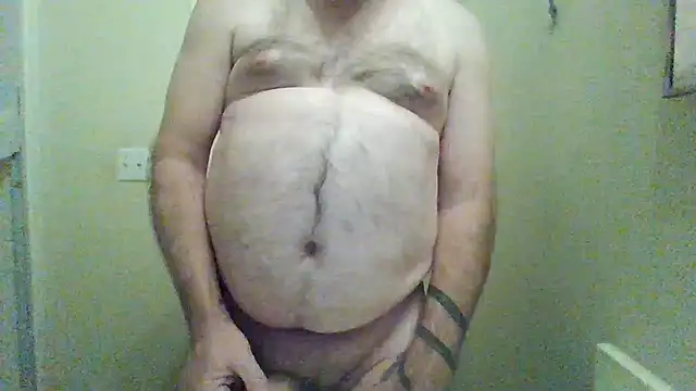 WatchinU82 online show from 11/28/25, 05:29