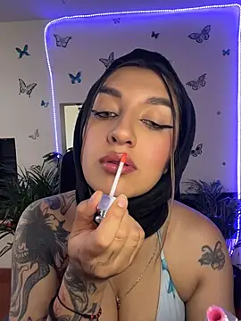 Lia-mitch online show from 07/07/26, 06:33