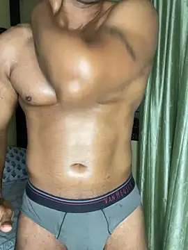 Snapshot of loveboyrp chatting on 02/08/26, 02:09 loveboyrp online show from 02/08/26, 02:09