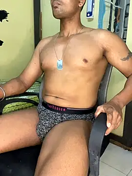 loveboyrp online show from 10/31/25, 09:50