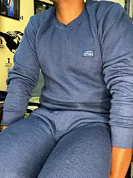 Snapshot of loveboyrp chatting on 01/12/26, 02:51 loveboyrp online show from 01/12/26, 02:51