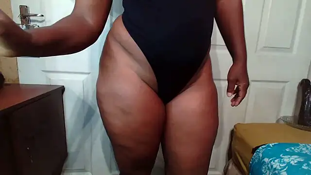 Smoochy  online show from 11/26/25, 02:33