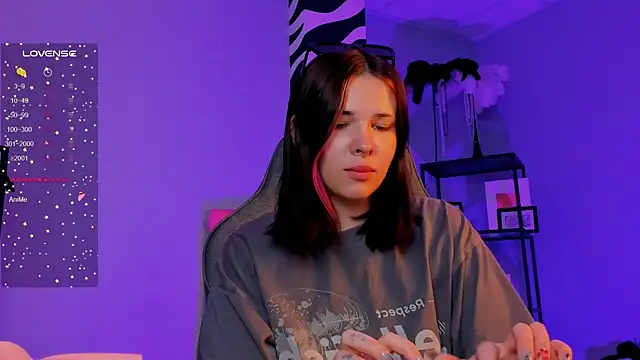 AliceSunday online show from 09/20/25, 10:53