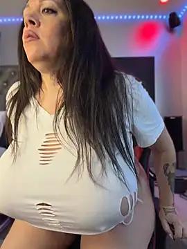 curvyfunlover online show from 07/04/26, 01:37