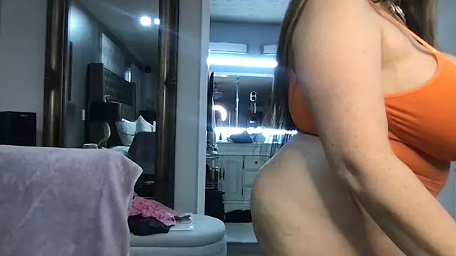 curvyfunlover online show from 09/26/25, 10:38