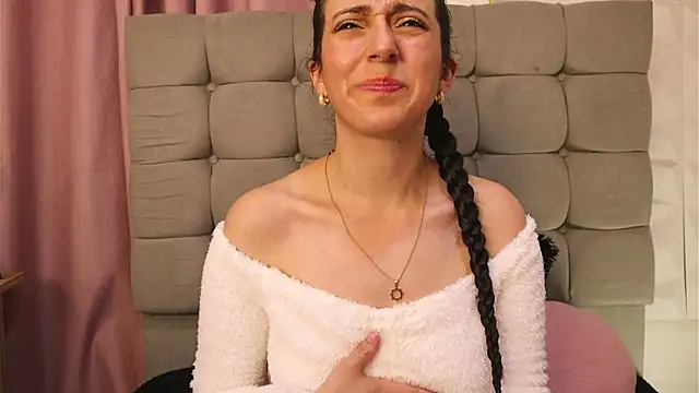 Sweet Sammy  online show from 12/20/25, 03:42