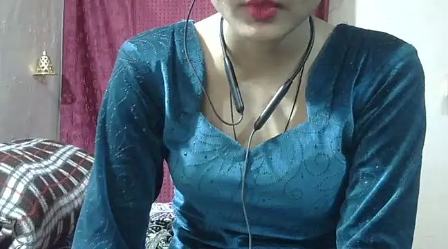 Aayesha online show from 12/22/24, 11:11