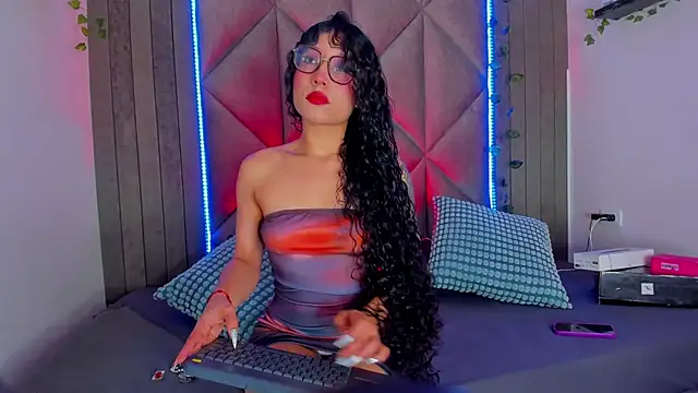 BriaConner  online show from 05/23/26, 02:54