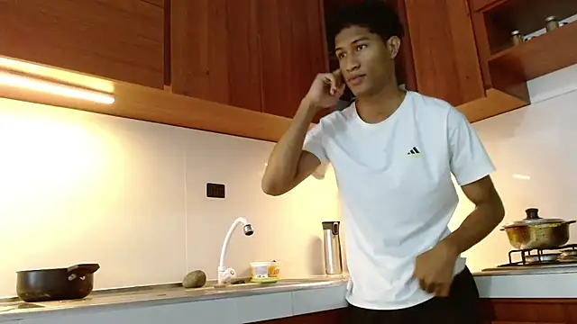 Masterikee online show from 10/18/25, 11:34