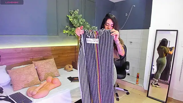 megan morgan01 online show from 01/10/26, 12:33