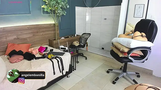 megan morgan01 online show from 04/10/26, 12:01