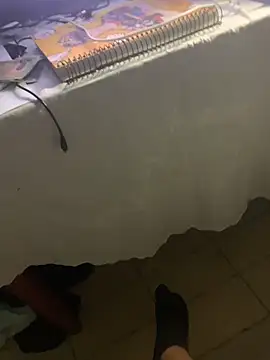 Snapshot of Pinocchiu chatting on 10/30/25, 11:56 Pinocchiu online show from 10/30/25, 11:56