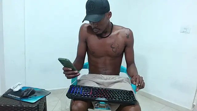 Snapshot of Darick_brown chatting on 09/11/25, 12:54 Darick brown online show from 09/11/25, 12:54