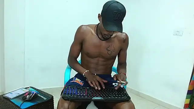 Snapshot of Darick_brown chatting on 09/16/25, 04:57 Darick brown online show from 09/16/25, 04:57