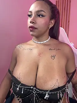 MadeleineSanez online show from 03/12/26, 08:24